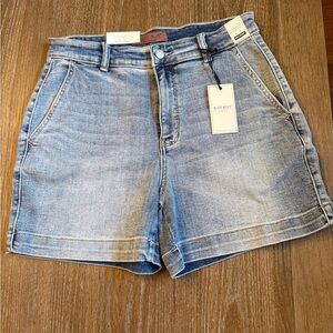 Judy Blue Light Wash Jean Shorts